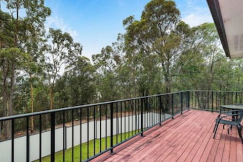 Central Gold Coast Large, Modern, Elevated Home - Holiday Adelaide 7