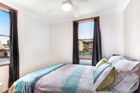 Cromarty Crescent 12 - Holiday Adelaide 7