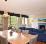 Villa 3br De Saran Resort Condo located within Cypress Lakes Resort nothing is more central - Holiday Adelaide