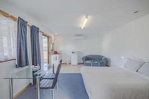 Queechy Motel - Holiday Adelaide 6