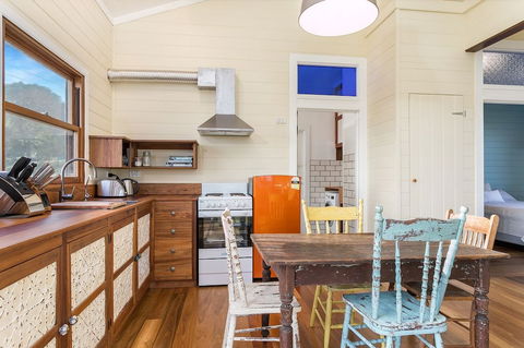 Clunes Cottage - Holiday Adelaide 6