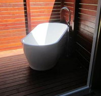 Yurt by Sea - Holiday Adelaide