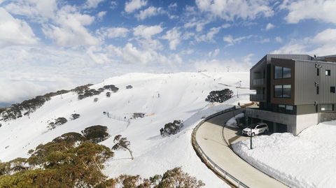 Buller Holidays Apartment Rentals - Holiday Adelaide 1