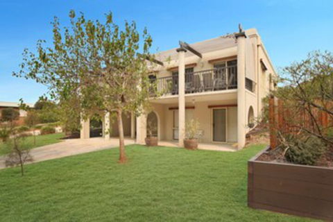 Family Times - Holiday Adelaide 0