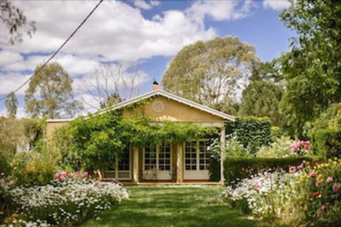 AL RU Farm - Holiday Adelaide 0
