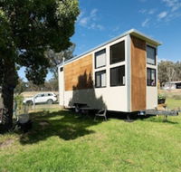 Sithuri - Holiday Adelaide