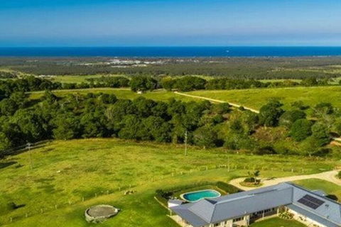 Your Luxury Escape Byron Sunset Breeze - Holiday Adelaide 1