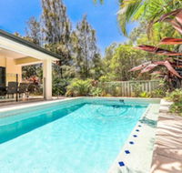 Large House with Pool - Holiday Adelaide