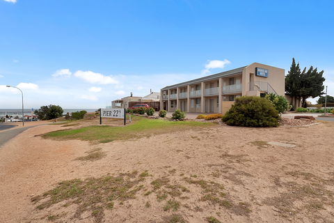 Moonta Bay Motel - Holiday Adelaide 0
