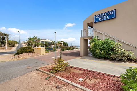 Moonta Bay Motel - Holiday Adelaide 1