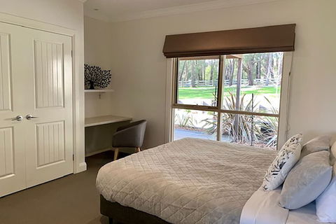 Grand Gippsland Home Sleeps Up To 28 - Holiday Adelaide 6