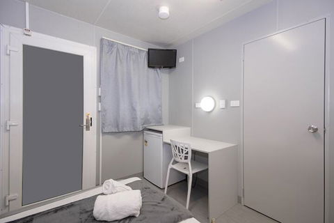 Lake Kawana Accommodation - Holiday Adelaide 4