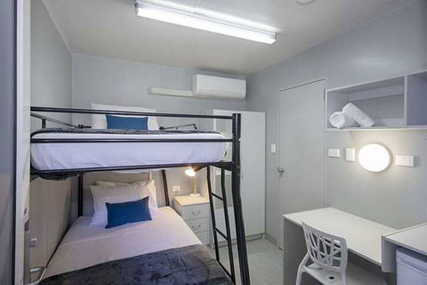 Lake Kawana Accommodation - Holiday Adelaide 6
