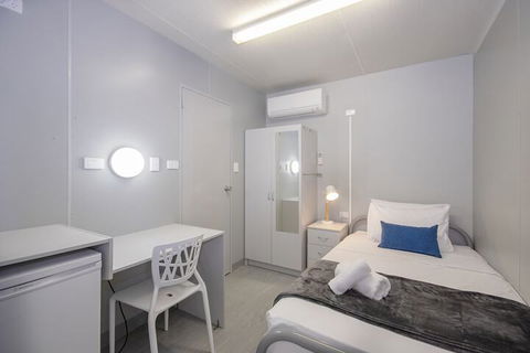 Lake Kawana Accommodation - Holiday Adelaide 7