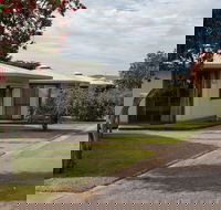 Pine Country Caravan Park - Holiday Adelaide