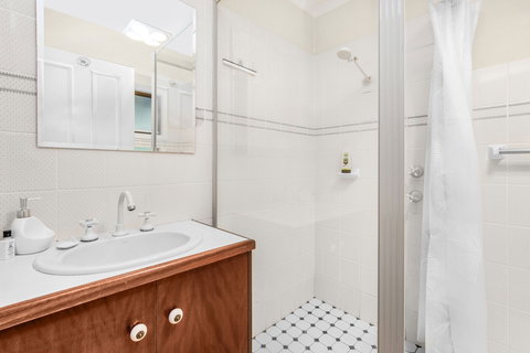 Baileys Retreat - Holiday Adelaide 6