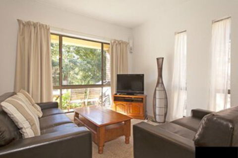 Banksia Sawtell NSW - Holiday Adelaide 0