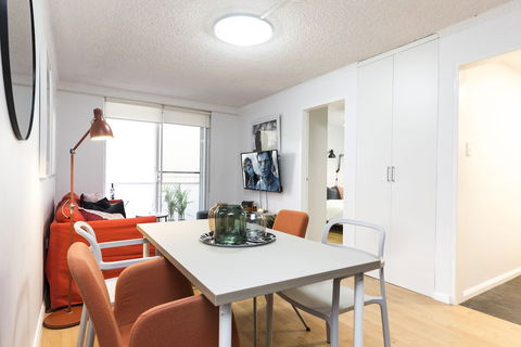 A Walk To Syd Uni & RPA Hospital - Holiday Adelaide 5