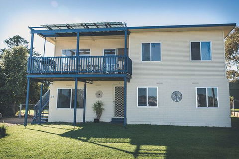 Carrickalinga Seahaven: Coastal Escape 4brm 29 Riverview Drive - Holiday Adelaide 2