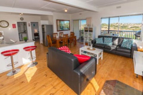 Carrickalinga Seahaven: Coastal Escape 4brm 29 Riverview Drive - Holiday Adelaide 0