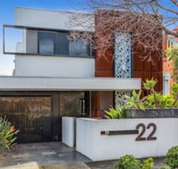 Luxury Designer Townhouse Parking - Holiday Adelaide