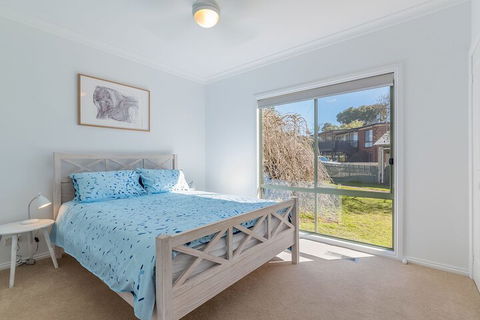 Beach Views On Beilby Free Wifi & Foxtel PET Friendly - Holiday Adelaide 5