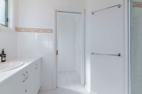 Beach Views On Beilby Free Wifi & Foxtel PET Friendly - Holiday Adelaide 2