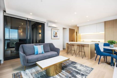 Arise Sky One - Holiday Adelaide 0