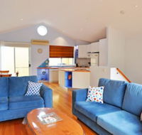 THE Sails 8 Linen Included Central Location - Holiday Adelaide
