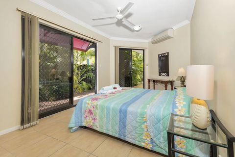 The Mediterranean Beachfront Groundfloor Apartment - Holiday Adelaide 3