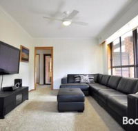 Family Retreat on Anderson - Holiday Adelaide