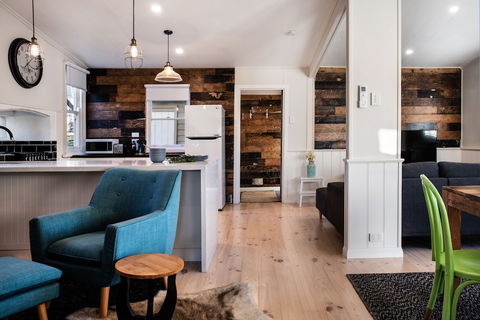 Table Hill Cottage - Holiday Adelaide 4