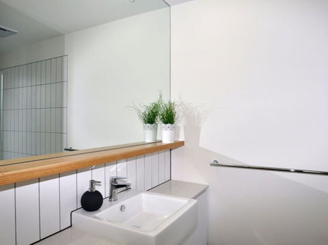 Luxe Townhouse 2 Inlet Side - Holiday Adelaide 2