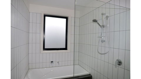 Luxe Townhouse 2 Inlet Side - Holiday Adelaide 5