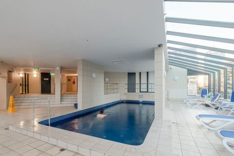 Heart Of Surfers Paradise Ocean Views - Holiday Adelaide 3