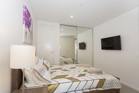 Heart Of St Kilda By Ready Set Host - Holiday Adelaide 5