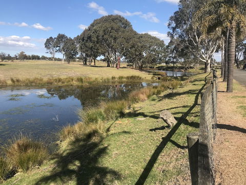 Rivers Apartments & Motel Sale Gippsland - Holiday Adelaide 4