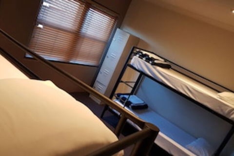 Central Backpackers - Hostel - Holiday Adelaide 0