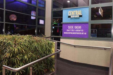 Central Backpackers - Hostel - Holiday Adelaide 2