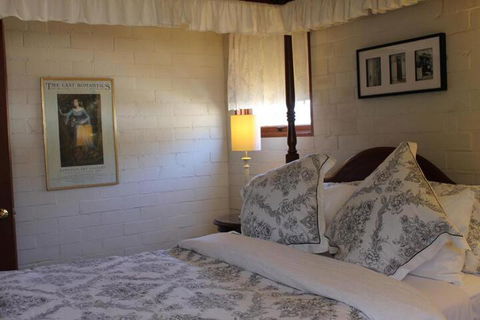 Girraween Country Inn - Holiday Adelaide 2