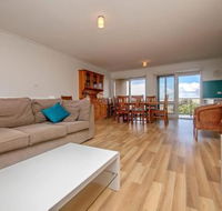 Ocean Avenue 55 - Holiday Adelaide