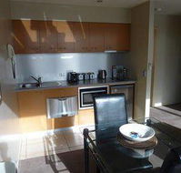 Flinders Lane Holiday Apartments - Holiday Adelaide