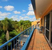 Delfinos Bay Resort - Holiday Adelaide