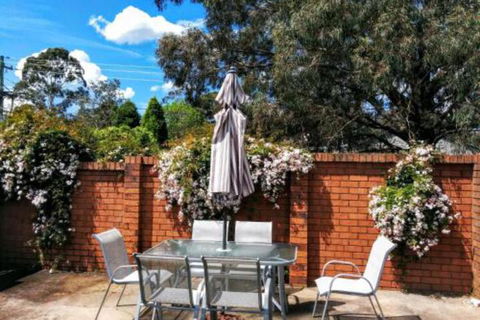 Magnolia Corner - Holiday Adelaide 7