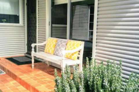 Magnolia Corner - Holiday Adelaide 2