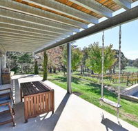 Mortimers Wines The Vines Studio - Holiday Adelaide