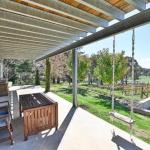 Mortimers Wines The Vines Studio - Holiday Adelaide 1