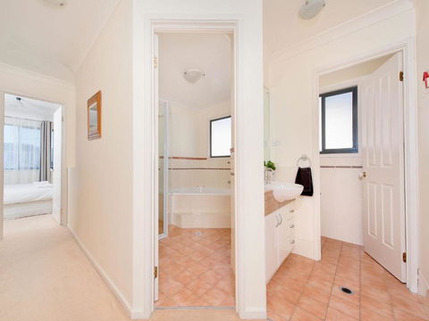 Portovenere Fishermans Bay - Holiday Adelaide 6