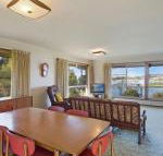 2 Water Crescent Retro Haven - Holiday Adelaide