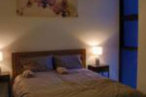 Liverpool New Apt 2BR & 2Bath - Holiday Adelaide 0